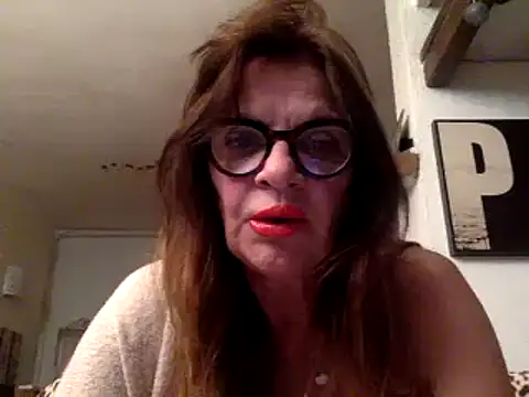 Snapshot of gildamilf chatting on December 2024 08:00:02 PM gildamilf online show from December 2024 08:00:02 PM