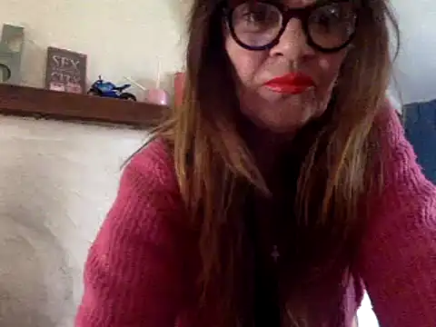 Snapshot of gildamilf chatting on December 2024 01:14:01 PM gildamilf online show from December 2024 01:14:01 PM