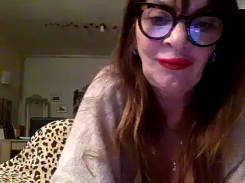 Snapshot of gildamilf chatting on January 2025 07:38:01 PM gildamilf online show from January 2025 07:38:01 PM