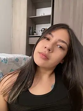 Latina vanessa online show from January 2025 06:36:02 PM