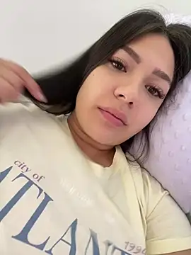 Snapshot of Latina_vanessa chatting on March 2026 04:33:01 PM Latina vanessa online show from March 2026 04:33:01 PM