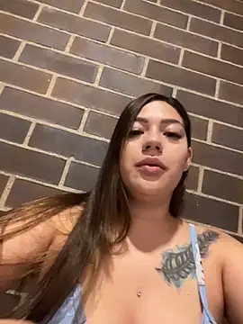 Snapshot of Latina_vanessa chatting on June 2026 01:30:02 AM Latina vanessa online show from June 2026 01:30:02 AM