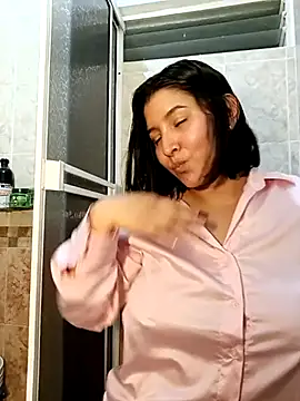 Zetrionn online show from February 2025 05:20:02 AM