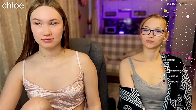 Snapshot of ChloeMillerMeow chatting on November 2025 05:08:02 AM ChloeMillerMeow online show from November 2025 05:08:02 AM