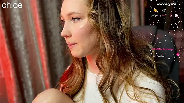 Snapshot of ChloeMillerMeow chatting on November 2025 04:16:02 PM ChloeMillerMeow online show from November 2025 04:16:02 PM