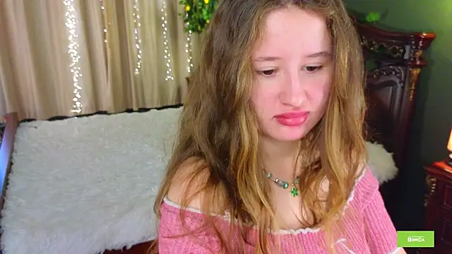 Snapshot of SquirtBabee chatting on July 2026 11:30:02 AM SquirtBabee online show from July 2026 11:30:02 AM