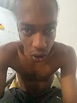 Larry-n-clouds online show from January 2026 06:53:01 PM