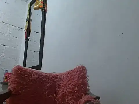 Snapshot of Larry-n-clouds chatting on March 2026 07:14:02 AM Larry-n-clouds online show from March 2026 07:14:02 AM