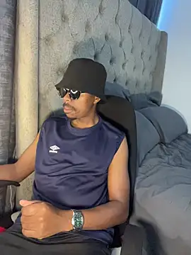 JaroDawg47 online show from April 2026 02:44:02 PM