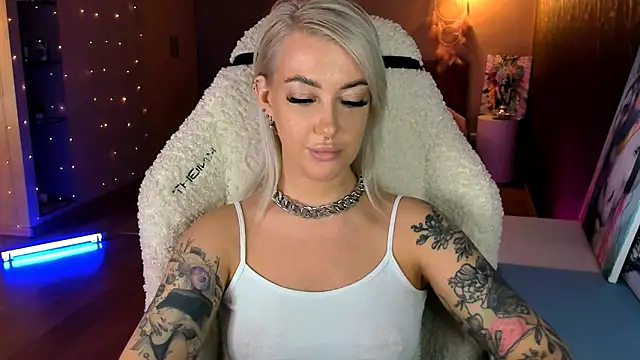 tykioty Miley online show from March 2026 12:13:01 PM