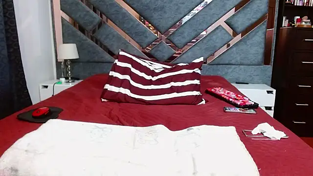 Snapshot of KarlaTesg chatting on June 2026 10:07:02 AM KarlaTesg online show from June 2026 10:07:02 AM
