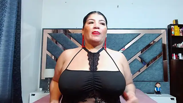 Snapshot of KarlaTesg chatting on June 2026 12:22:01 PM KarlaTesg online show from June 2026 12:22:01 PM