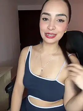 Snapshot of soy_paulina chatting on October 2025 05:44:02 AM soy paulina online show from October 2025 05:44:02 AM