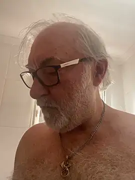 Snapshot of EroticVenetian chatting on September 2025 08:36:02 AM EroticVenetian online show from September 2025 08:36:02 AM