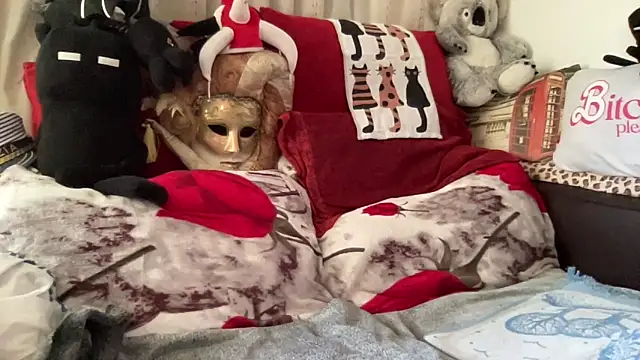 Snapshot of EroticVenetian chatting on October 2025 02:39:02 PM EroticVenetian online show from October 2025 02:39:02 PM