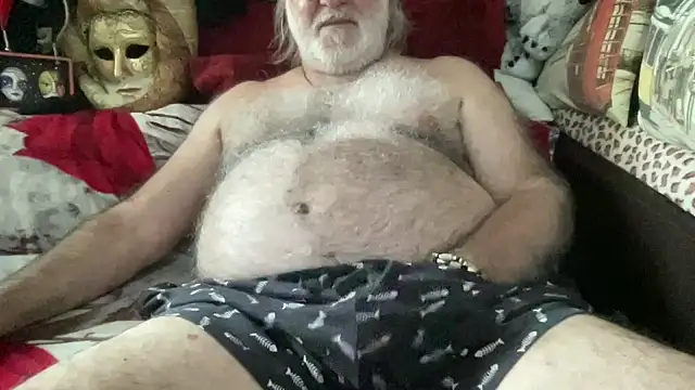 Snapshot of EroticVenetian chatting on April 2026 02:52:02 PM EroticVenetian online show from April 2026 02:52:02 PM