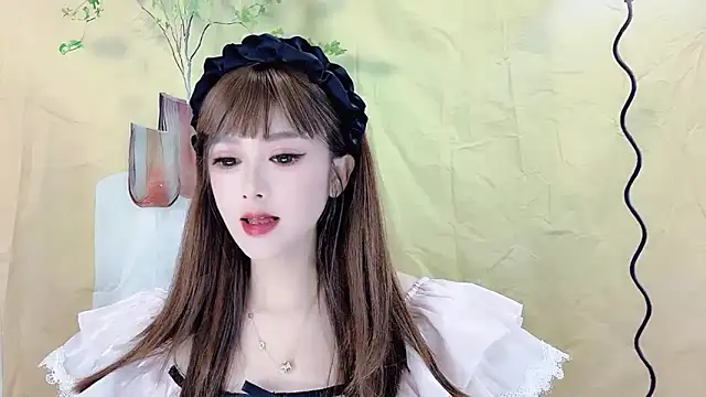 VIWVI online show from September 2025 04:28:01 AM