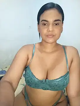 Snapshot of AntonellaShot chatting on September 2025 06:36:01 AM AntonellaShot online show from September 2025 06:36:01 AM