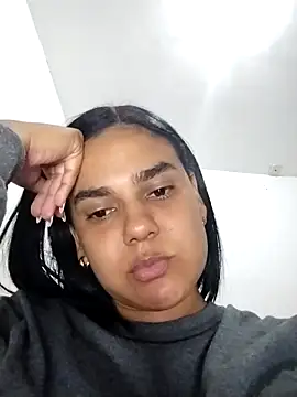 Snapshot of AntonellaShot chatting on October 2025 10:02:02 AM AntonellaShot online show from October 2025 10:02:02 AM