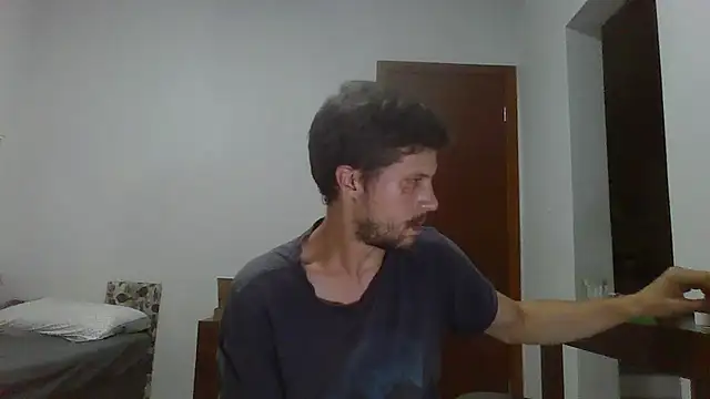 Snapshot of prorafadodoce chatting on February 2025 09:37:02 PM prorafadodoce online show from February 2025 09:37:02 PM