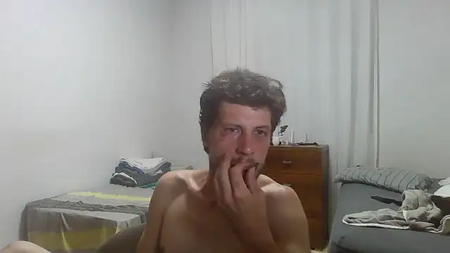 Snapshot of prorafadodoce chatting on November 2025 09:46:02 PM prorafadodoce online show from November 2025 09:46:02 PM