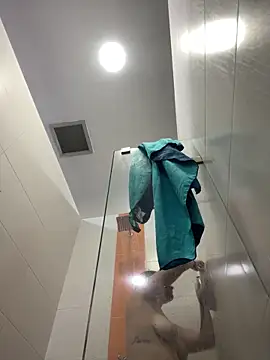 katy pp online show from November 2025 08:12:01 PM