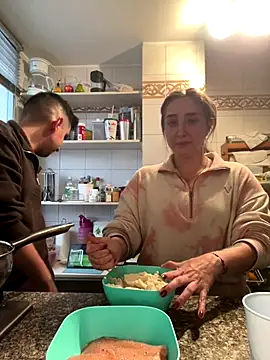 katy pp online show from December 2025 10:04:02 PM