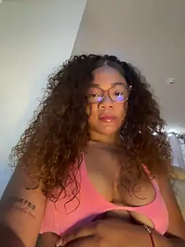 ashley Tompson1 online show from March 2026 12:11:01 PM