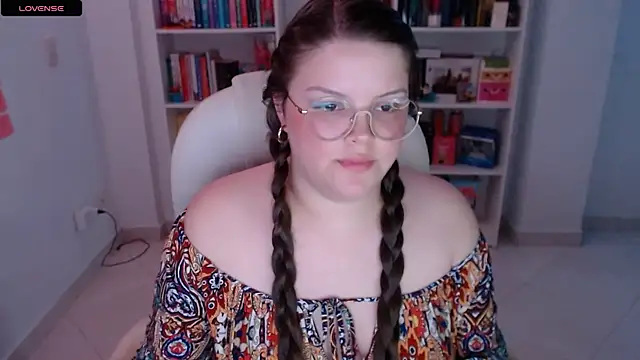 Snapshot of Gabiwaifu chatting on February 2025 01:45:01 AM Gabiwaifu online show from February 2025 01:45:01 AM