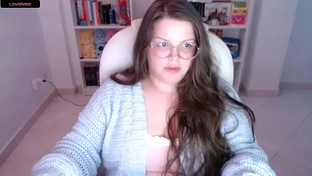 Snapshot of Gabiwaifu chatting on February 2025 04:25:02 AM Gabiwaifu online show from February 2025 04:25:02 AM
