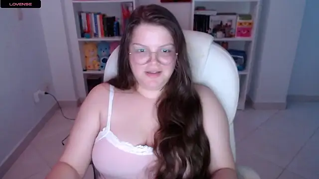 Snapshot of Gabiwaifu chatting on February 2025 11:25:02 PM Gabiwaifu online show from February 2025 11:25:02 PM