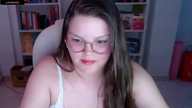 Snapshot of Gabiwaifu chatting on February 2025 11:15:02 PM Gabiwaifu online show from February 2025 11:15:02 PM