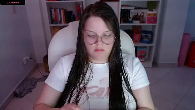 Snapshot of Gabiwaifu chatting on February 2025 05:24:01 AM Gabiwaifu online show from February 2025 05:24:01 AM