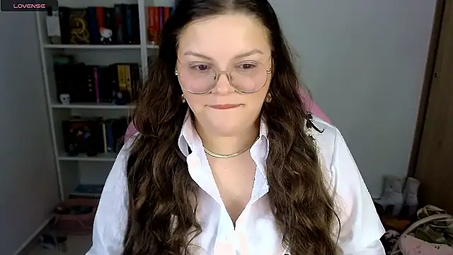 Snapshot of Gabiwaifu chatting on October 2025 02:48:02 AM Gabiwaifu online show from October 2025 02:48:02 AM