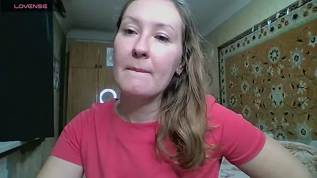 Snapshot of AnnaXLovers chatting on November 2025 08:44:01 AM AnnaXLovers online show from November 2025 08:44:01 AM