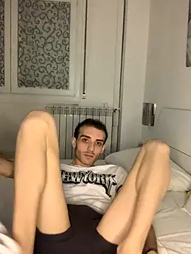 LaMaterialista online show from November 2025 09:42:02 PM