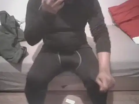 Snapshot of Indianluckyboytits chatting on December 2024 11:29:01 PM Indianluckyboytits online show from December 2024 11:29:01 PM