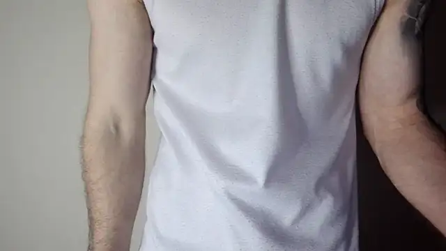 Snapshot of Kenner_fox77 chatting on February 2025 11:15:01 PM Kenner fox77 online show from February 2025 11:15:01 PM