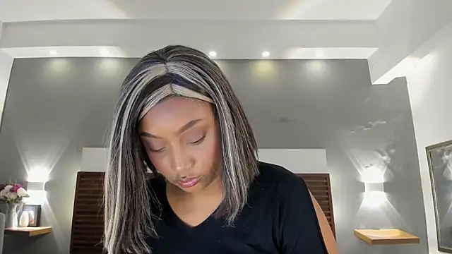 Snapshot of Adelehottman chatting on December 2025 12:14:02 PM Adelehottman online show from December 2025 12:14:02 PM