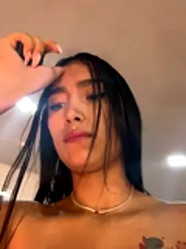 Snapshot of Milena-1 chatting on November 2025 10:32:01 AM Milena-1 online show from November 2025 10:32:01 AM