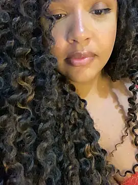 Snapshot of 99_Lilith chatting on January 2025 11:42:01 PM 99 Lilith online show from January 2025 11:42:01 PM