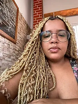 Snapshot of 99_Lilith chatting on January 2025 05:46:01 PM 99 Lilith online show from January 2025 05:46:01 PM