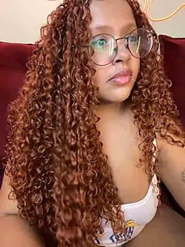 Snapshot of 99_Lilith chatting on November 2025 12:32:01 AM 99 Lilith online show from November 2025 12:32:01 AM