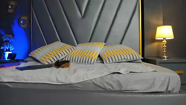 BrendaAdams  online show from March 2025 10:52:01 AM