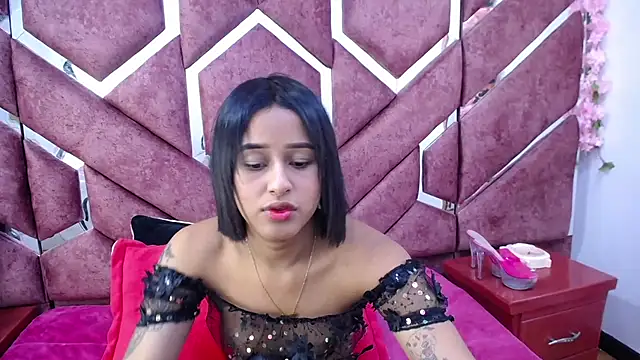 Snapshot of milly_print chatting on February 2025 02:51:02 AM milly print online show from February 2025 02:51:02 AM