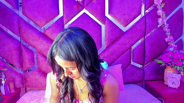 Snapshot of milly_print chatting on September 2025 03:41:01 AM milly print online show from September 2025 03:41:01 AM