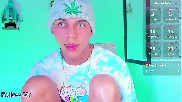 Snapshot of visaelX chatting on March 2025 02:21:02 PM visaelX online show from March 2025 02:21:02 PM