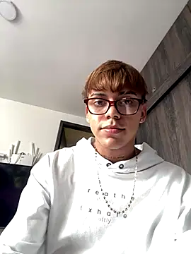 Snapshot of visaelX chatting on November 2025 09:24:02 PM visaelX online show from November 2025 09:24:02 PM