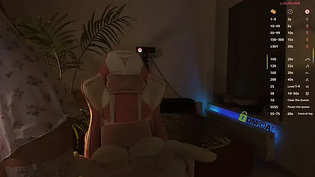 miraculousmira online show from November 2025 04:49:02 PM