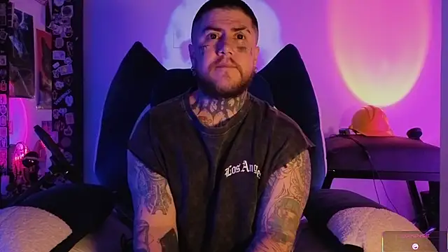 Ash gusbig online show from December 2025 03:02:02 AM